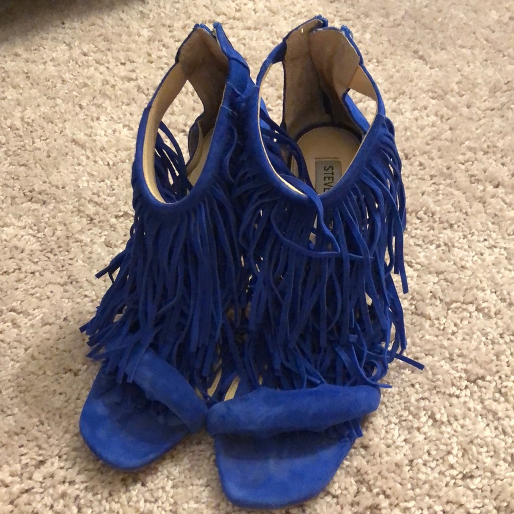 Heels - Picture 2 of 2